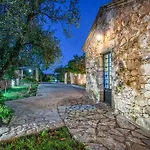 San Antonio Villas Pandokrator