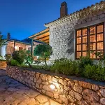 San Antonio Villas Pandokrator