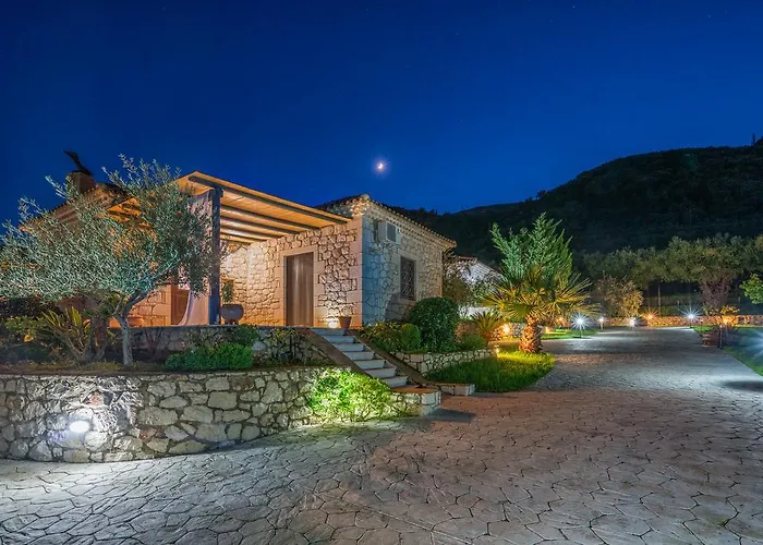 San Antonio Villas Pandokrator